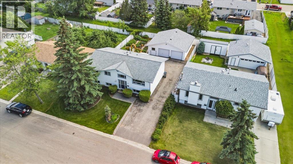 9255 99 Avenue - photo 2