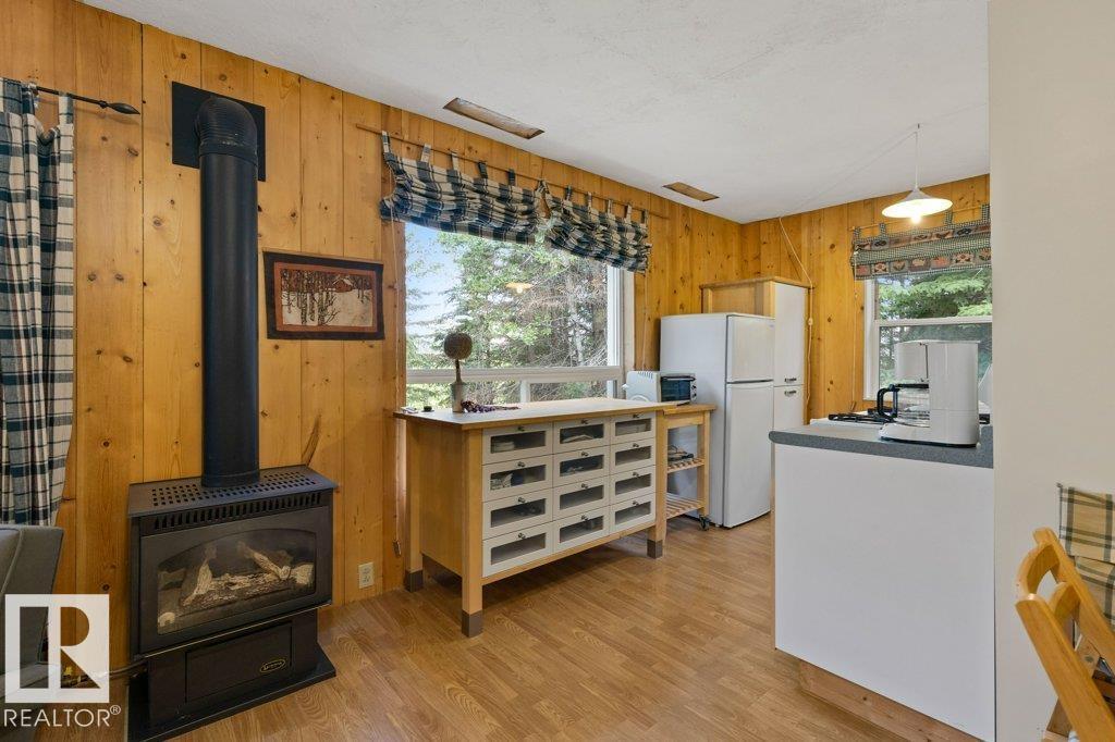 8316 HWY 16A - 38