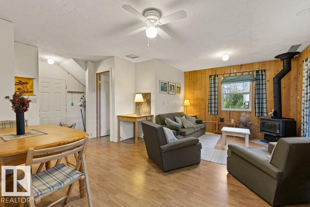 8316 HWY 16A - 40