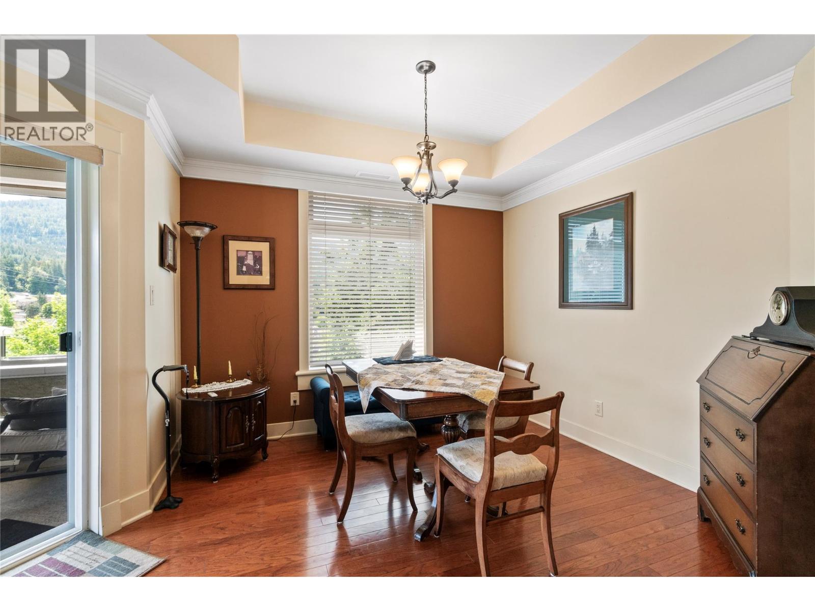 #203 611 Shuswap Street SW - 16