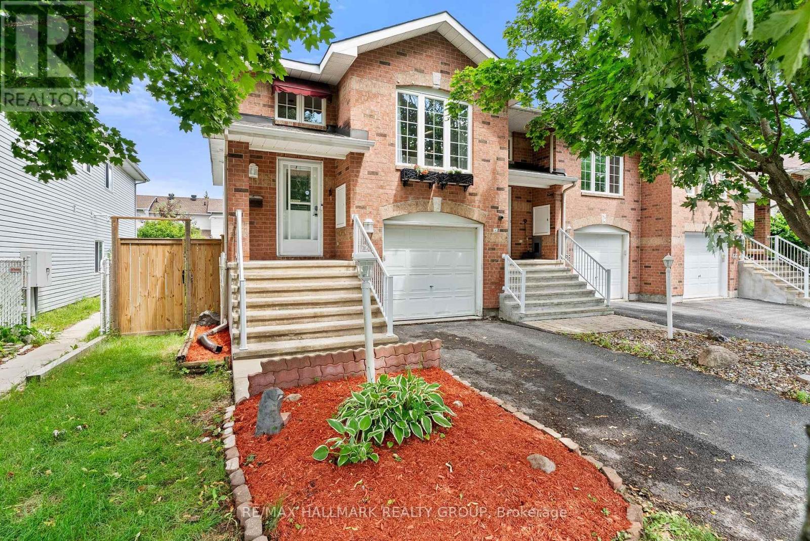 70 WHALINGS CIRCLE - 1