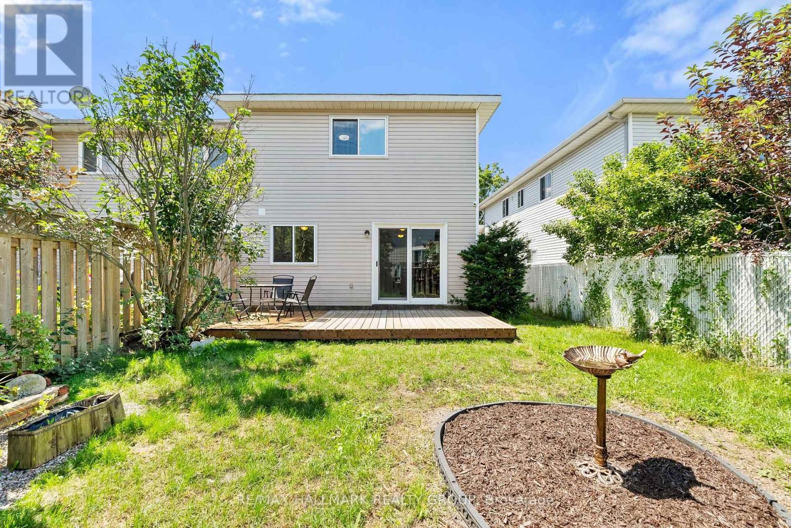 70 WHALINGS CIRCLE - 26