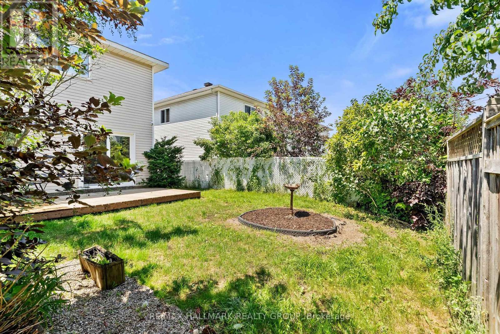70 WHALINGS CIRCLE - 27