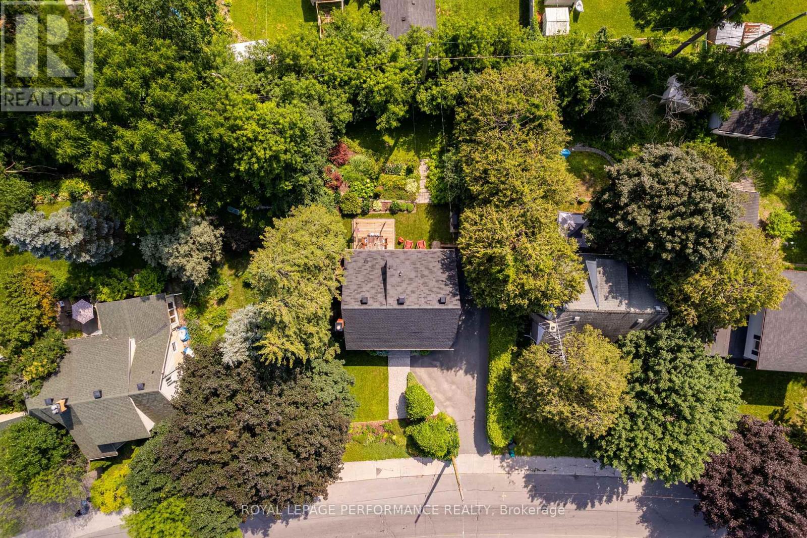 1808 Russell Road