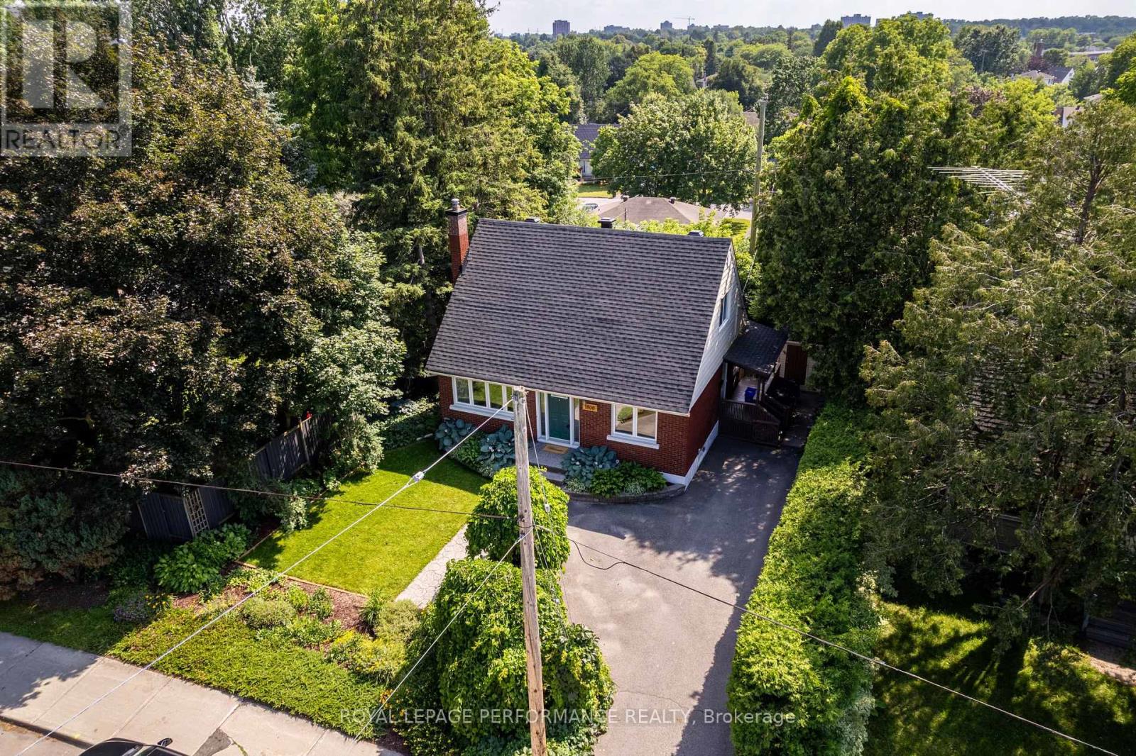 1808 Russell Road