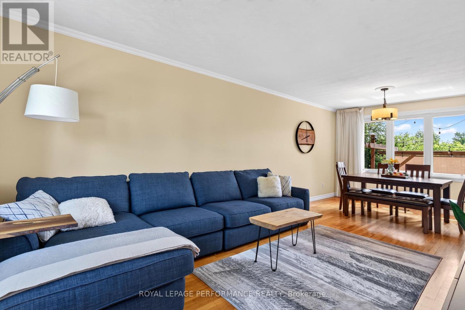 1808 Russell Road
