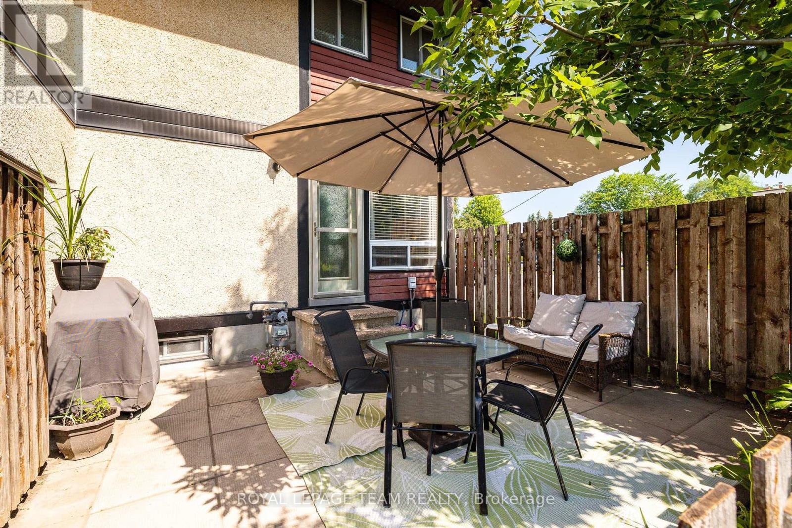 3 Bed, 2 Bath House for Sale in Ottawa – 126 MCCLINTOCK WAY, Ottawa – MLS# X13544266 - Image 25