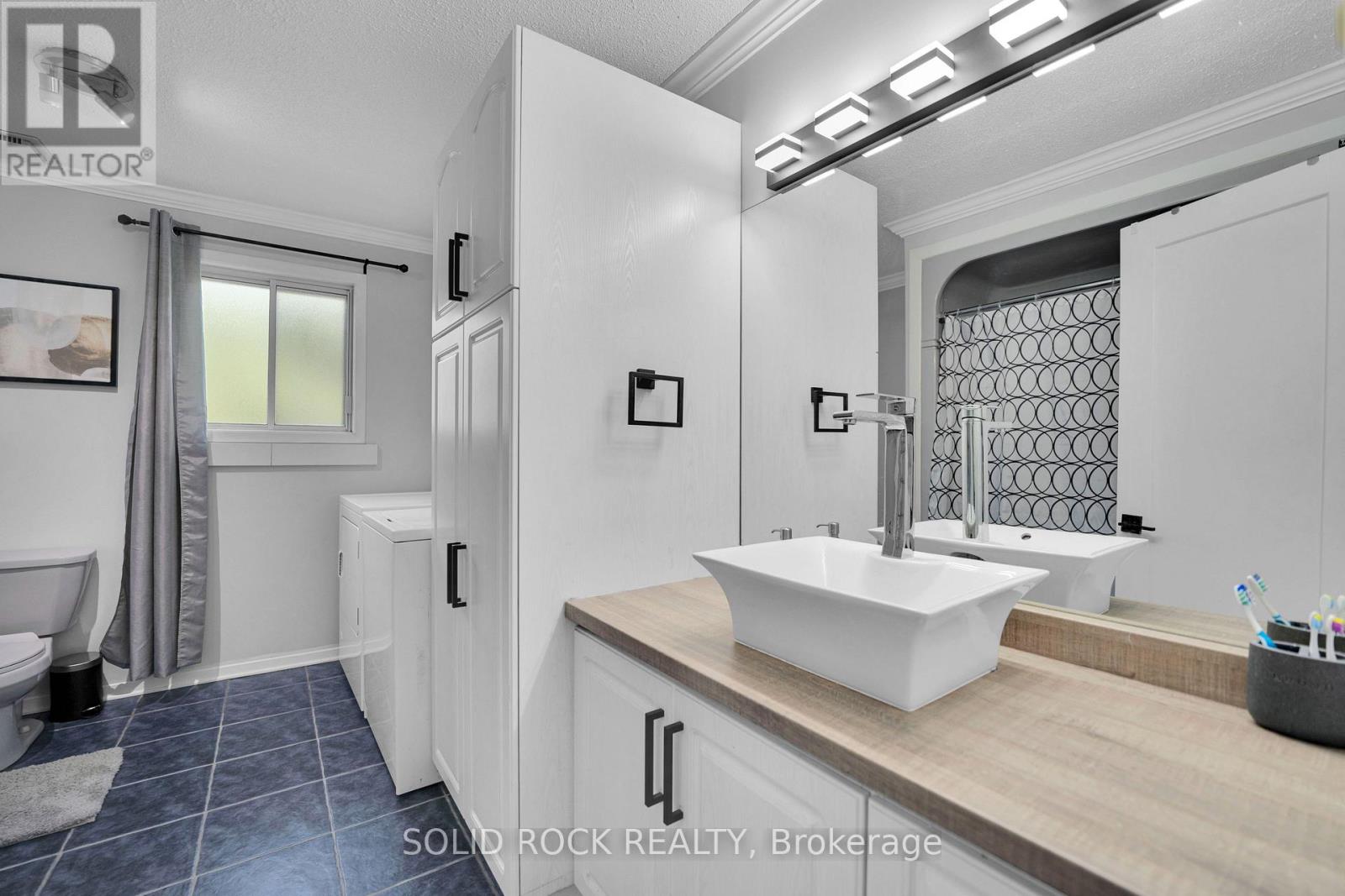 17 BLAIS STREET - 16