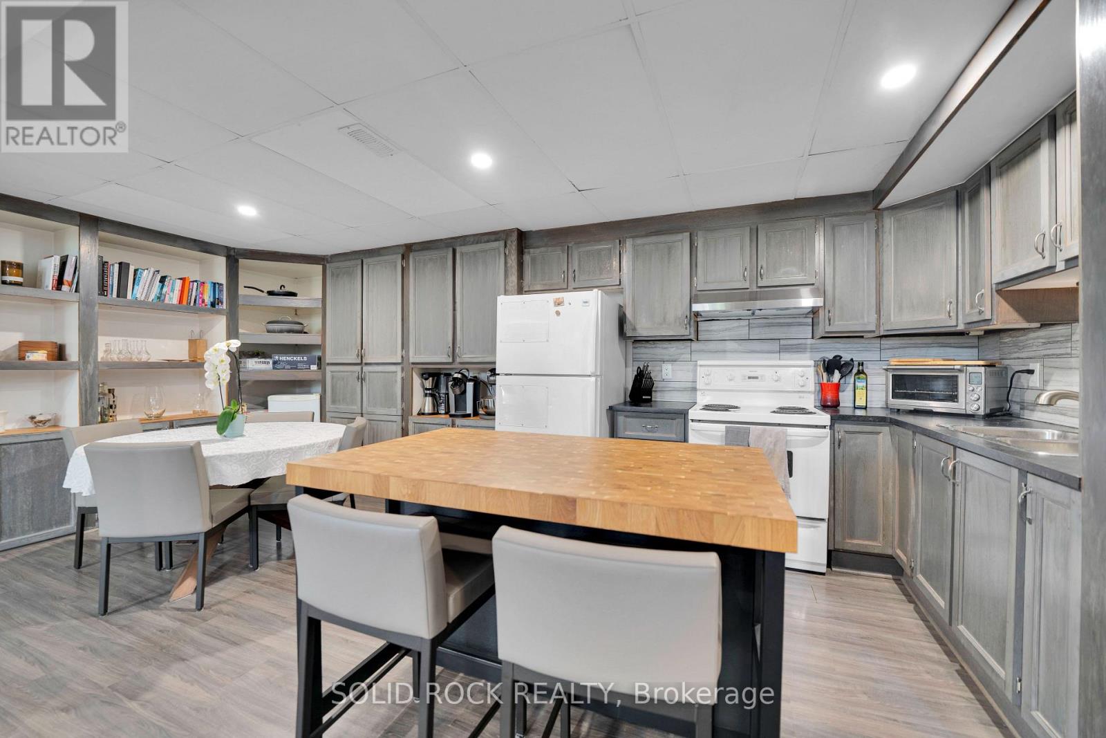 17 BLAIS STREET - 28