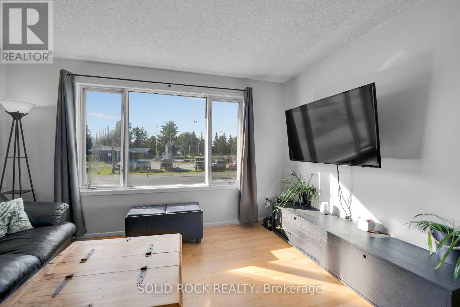 17 BLAIS STREET - 6