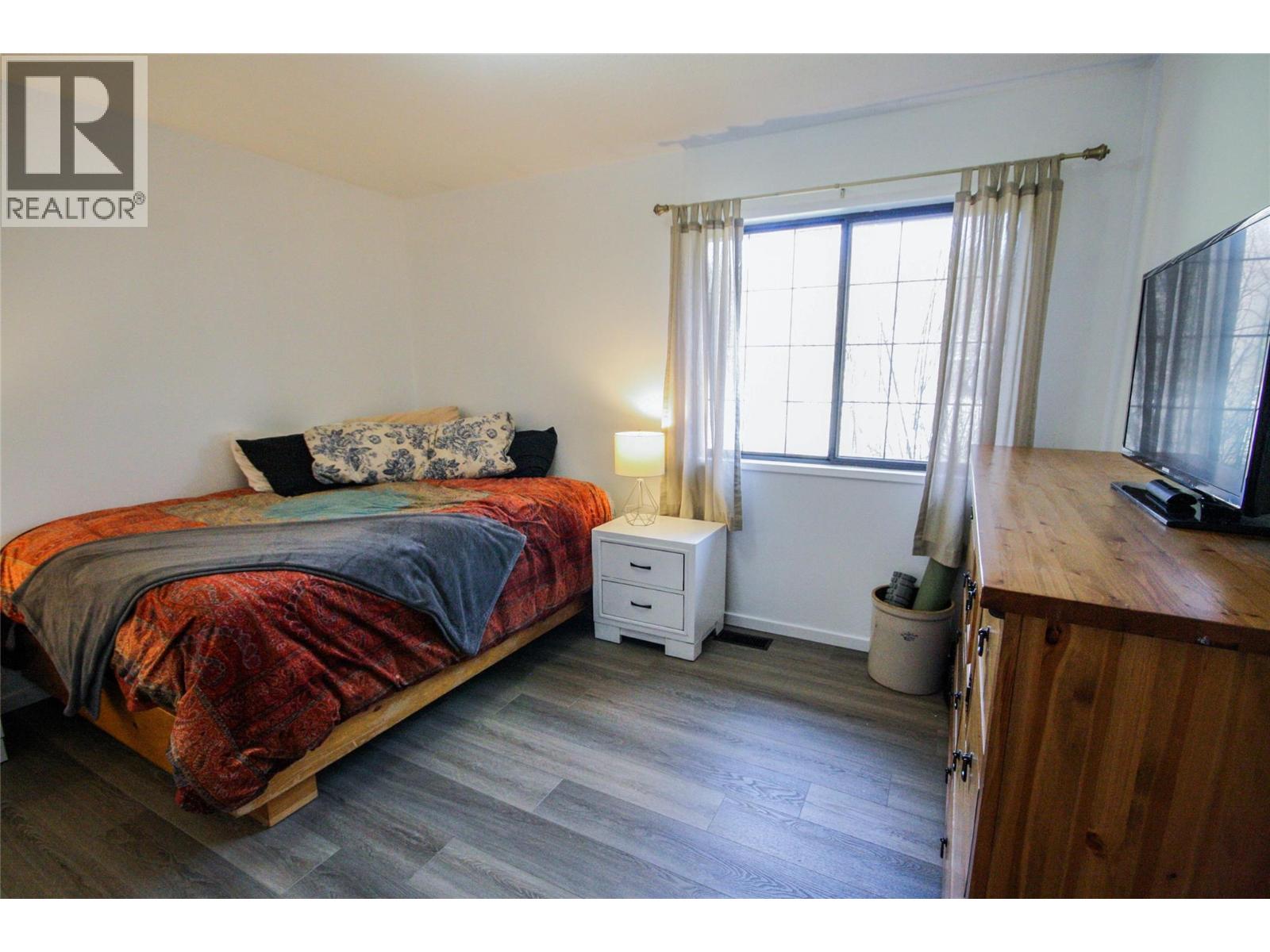 1402 Amhurst Road - 33