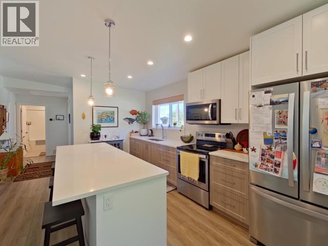 101-7440 NOOTKA STREET - 17