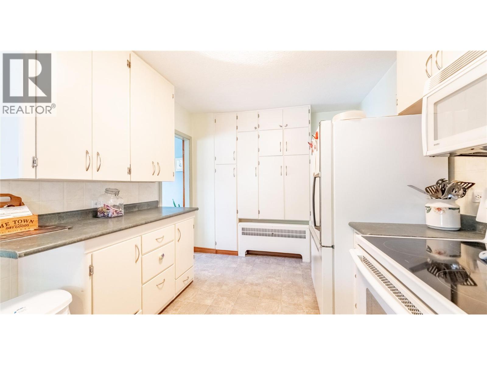 306 11TH N Avenue - 10
