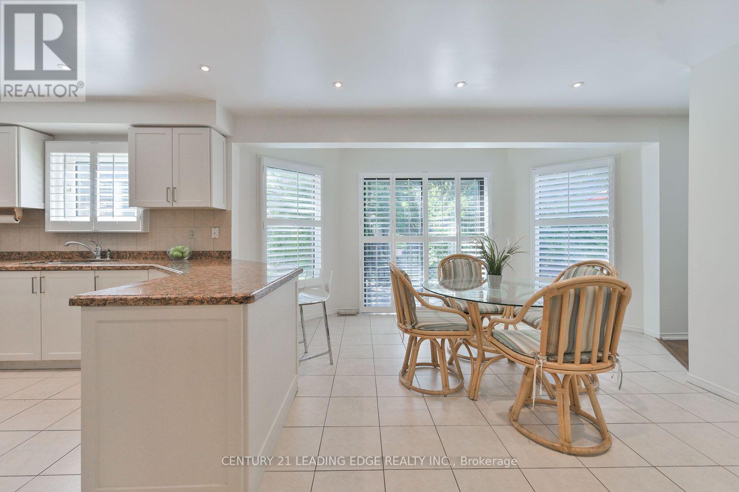 14 MONTROSE CRESCENT - Image 13