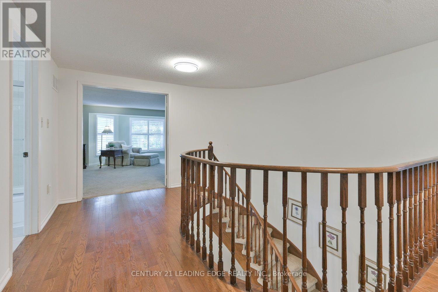 14 MONTROSE CRESCENT - Image 23