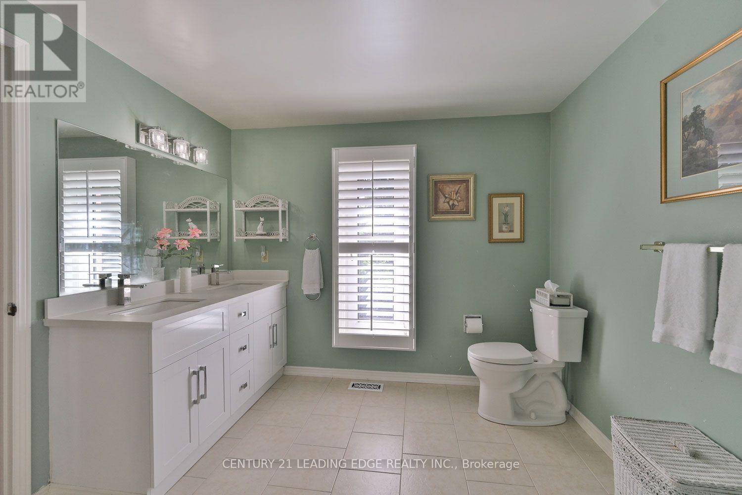 14 MONTROSE CRESCENT - Image 28