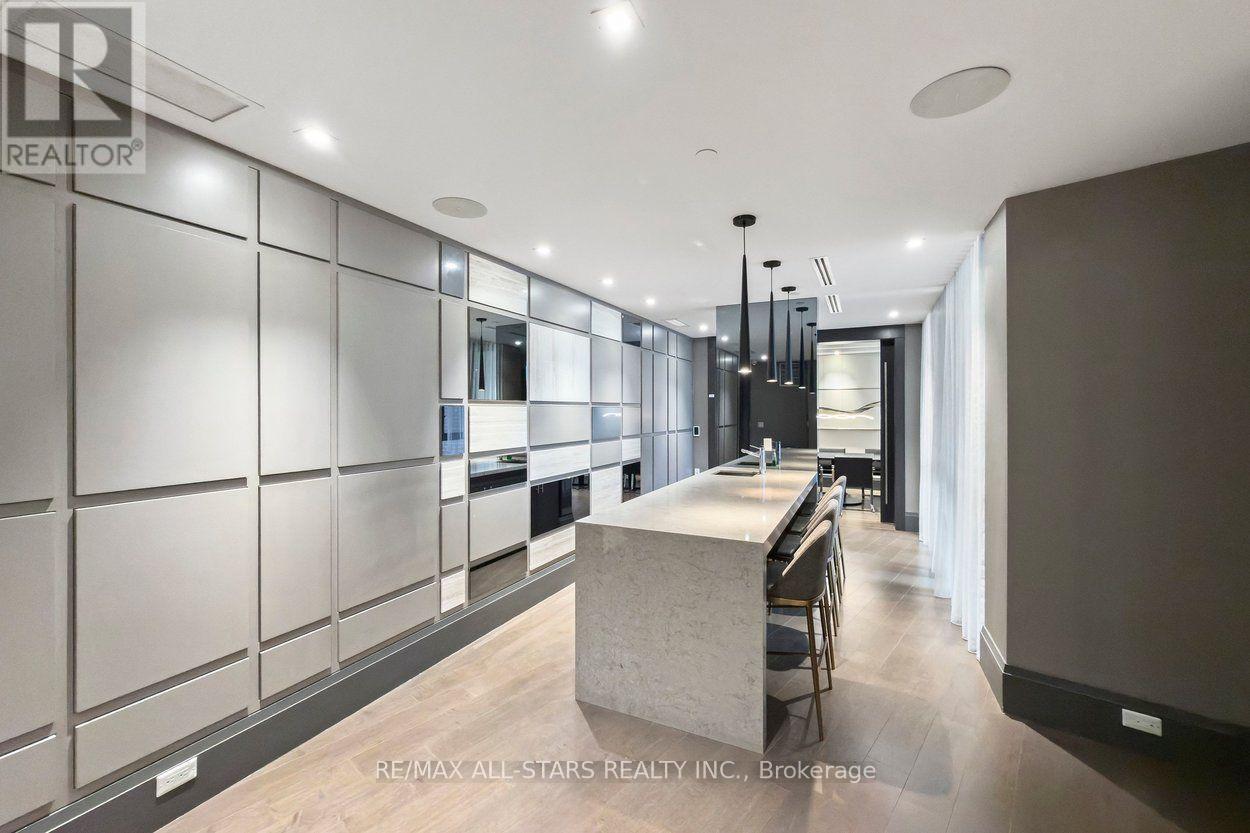 #219 20 FRED VARLEY DRIVE - Image 37