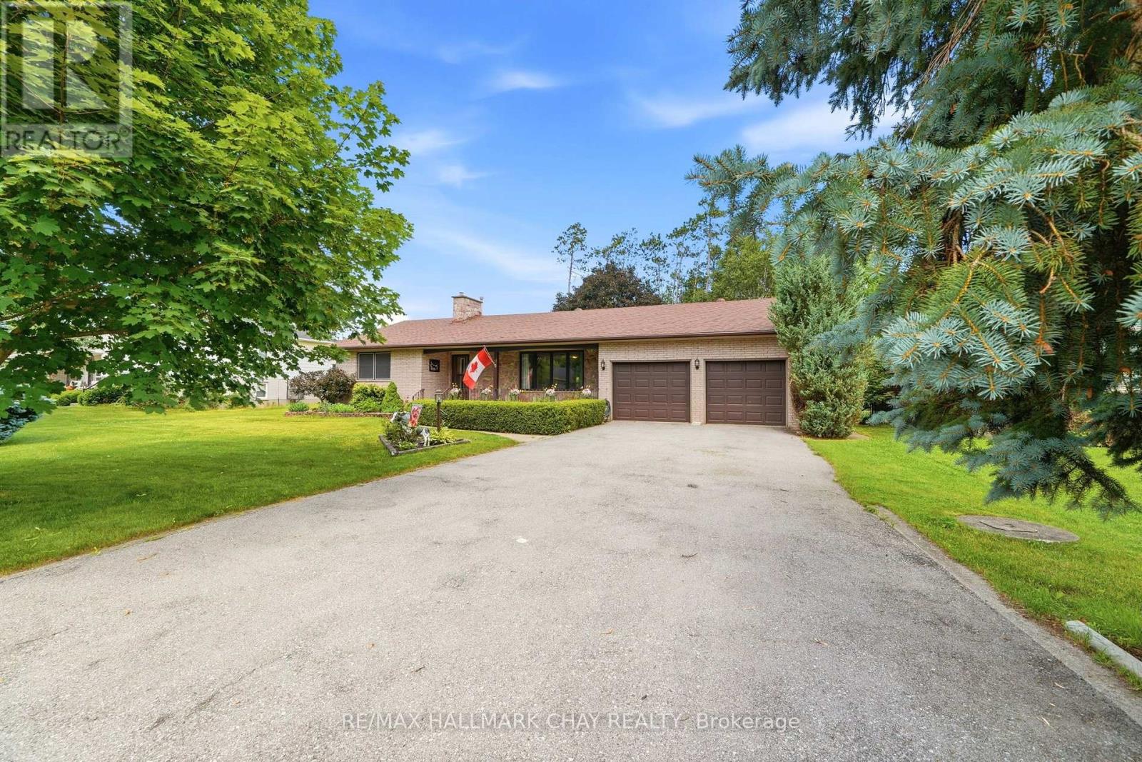 14 DOUGLAS DRIVE - 1