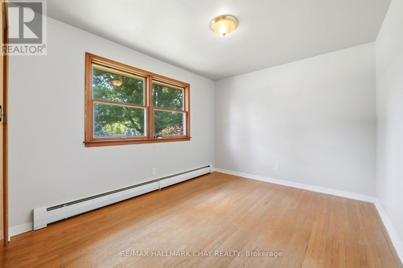 14 DOUGLAS DRIVE - 19