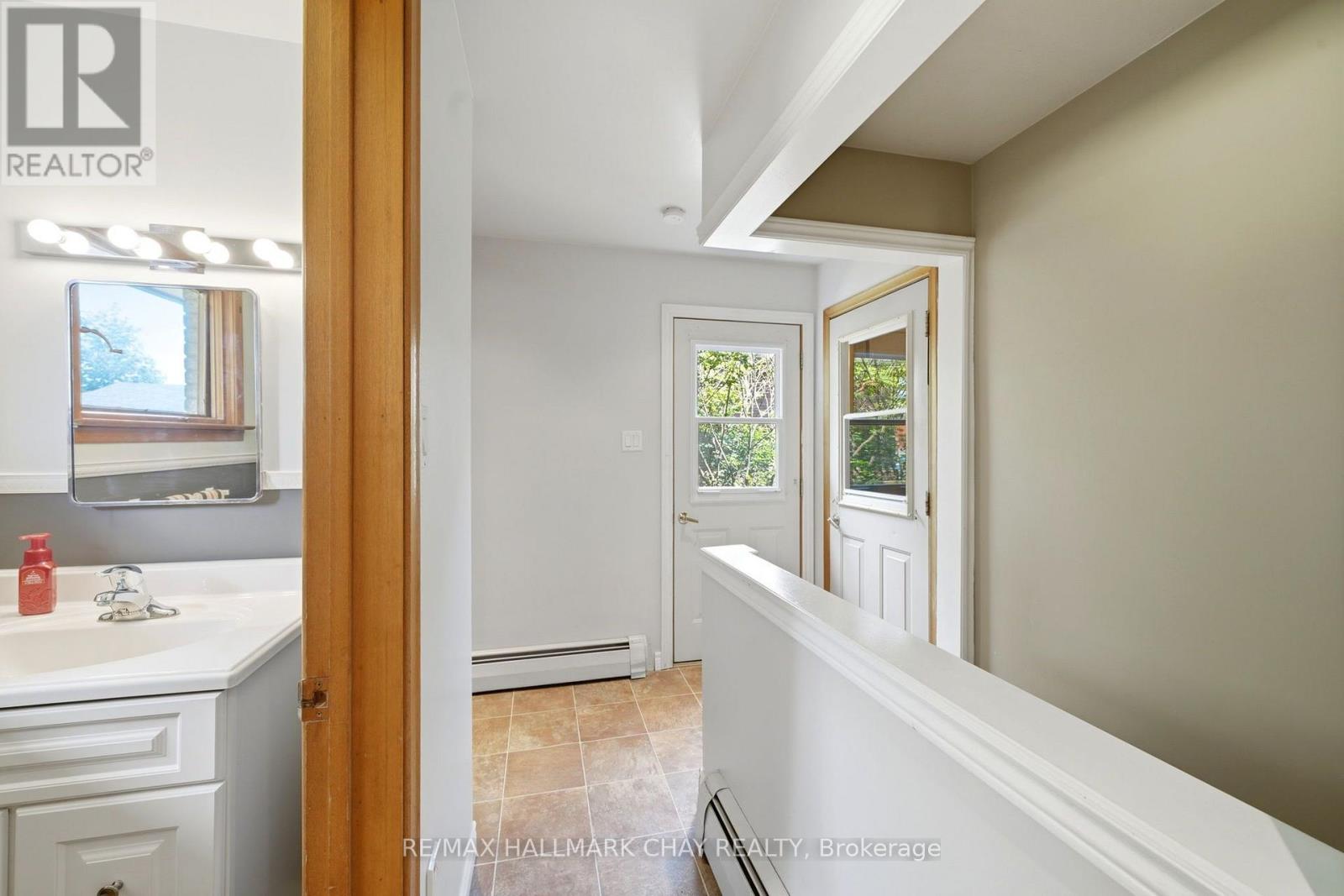 14 DOUGLAS DRIVE - 27
