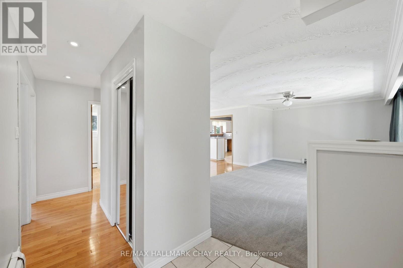 14 DOUGLAS DRIVE - 8