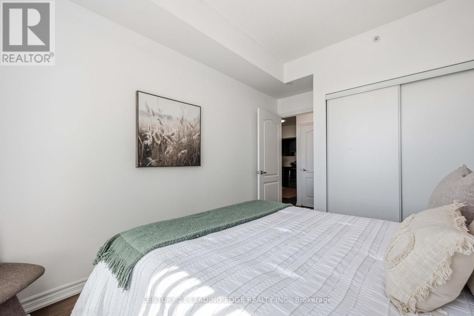 #612 8323 KENNEDY ROAD - 12