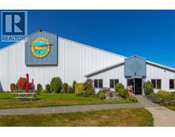 2142 Lannon Way, Sidney, BC V8L4K2 Photo 36