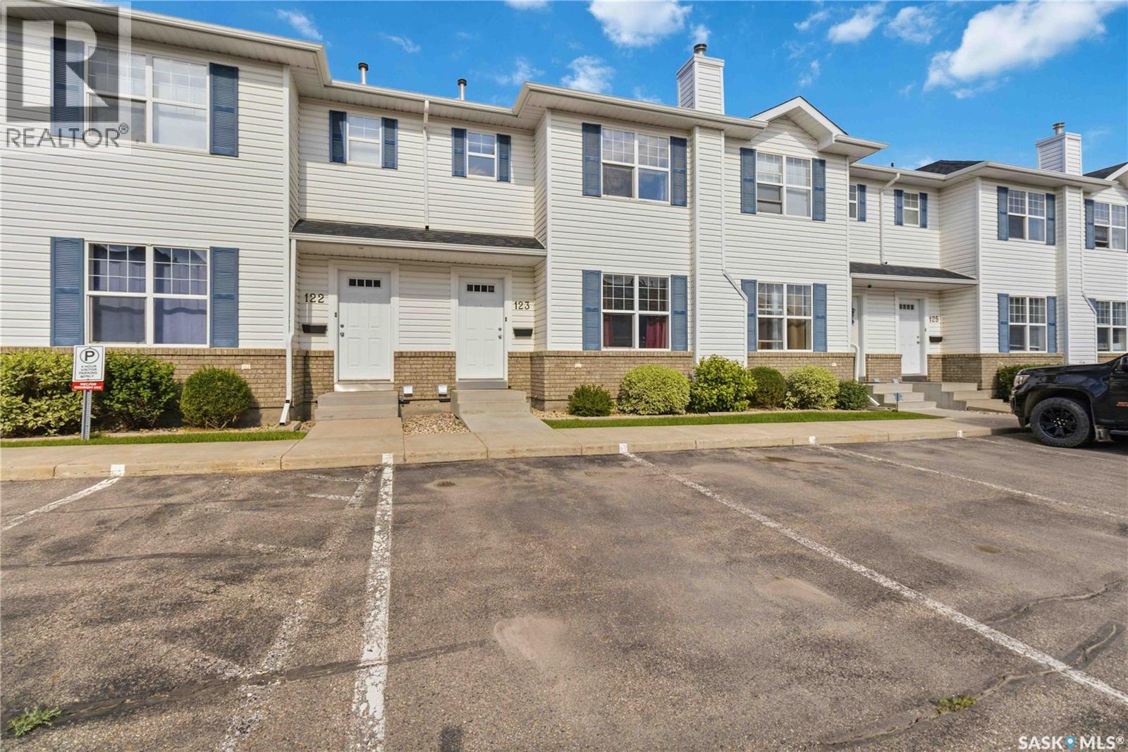 123 203 Herold TERRACE - photo 2