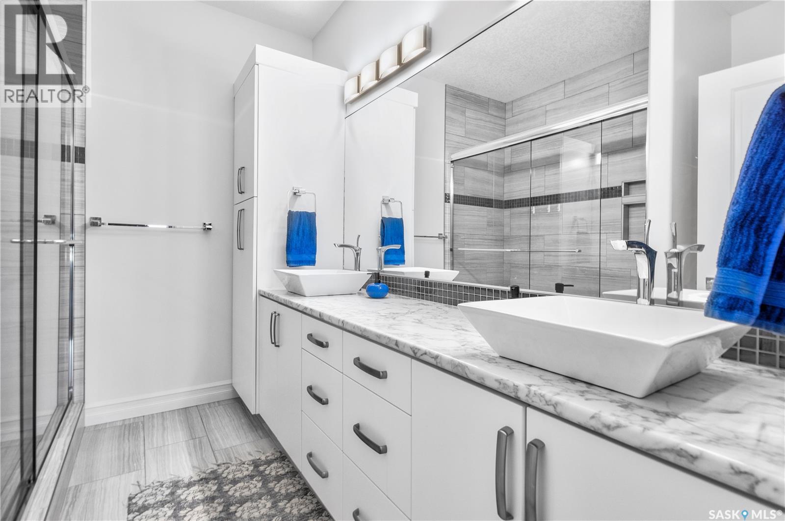 #308 2800 Lakeview DRIVE - 15