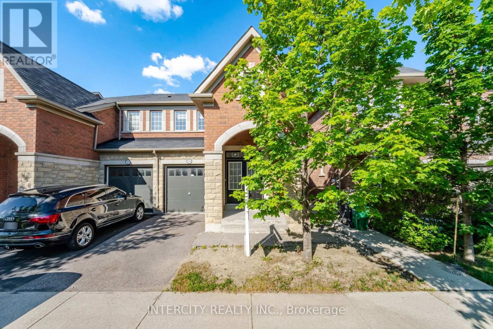 55 LOFTSMOOR DRIVE - 2
