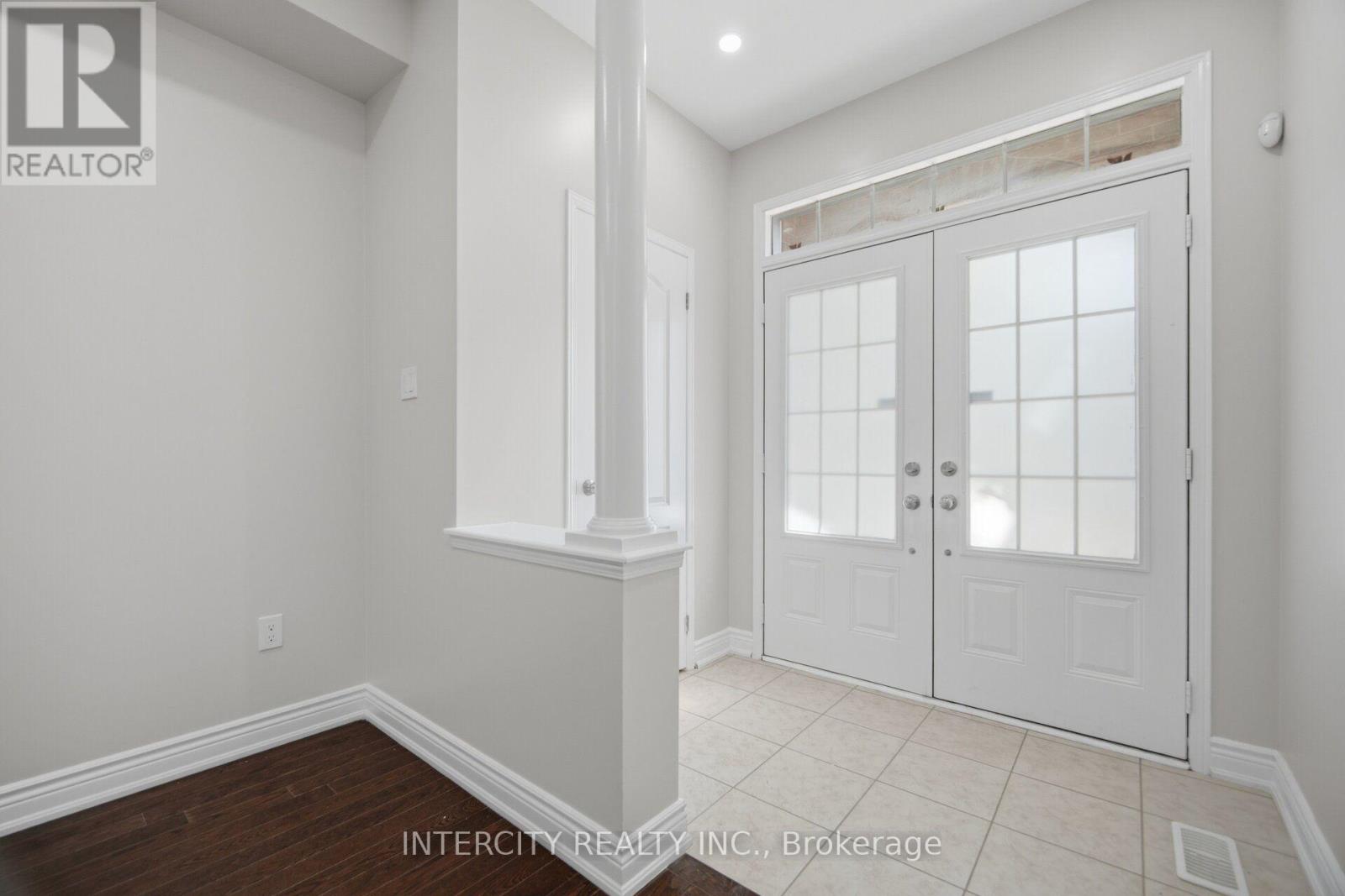 55 LOFTSMOOR DRIVE - 7