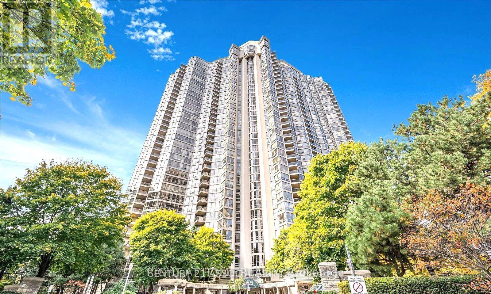 #2105 45 KINGSBRIDGE GARDEN CIRCLE - 1