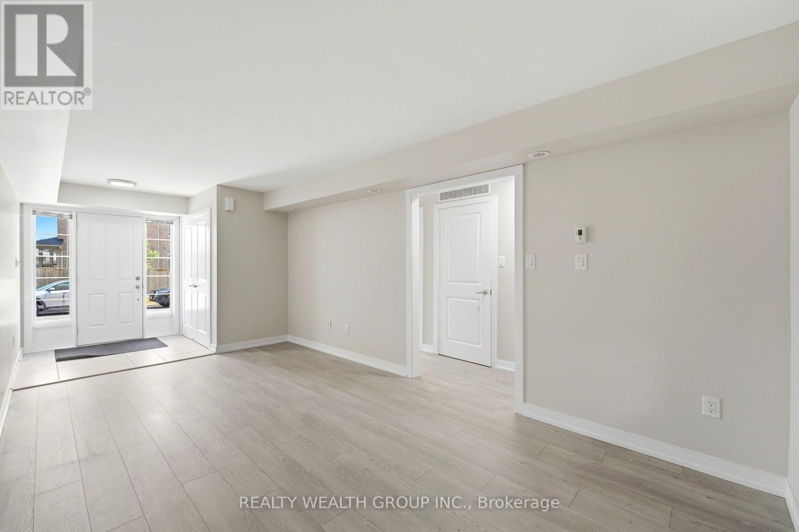 #253 60 PARROTTA DRIVE - 2