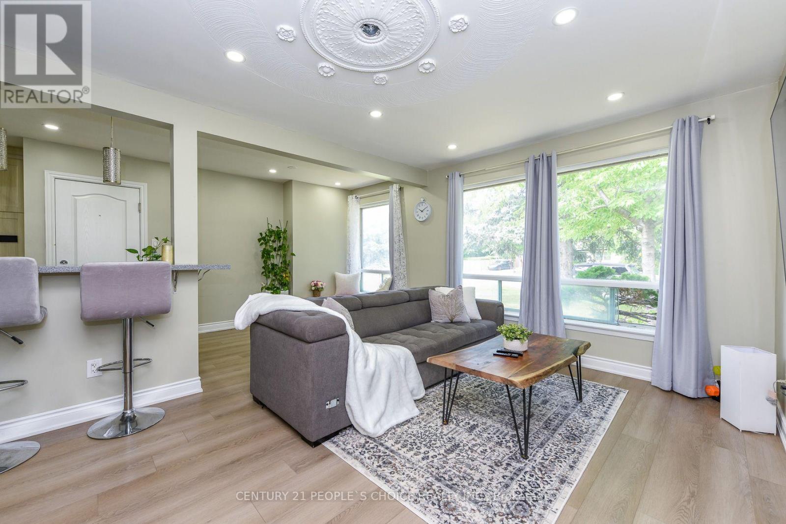8 FIDELIA CRESCENT - 7