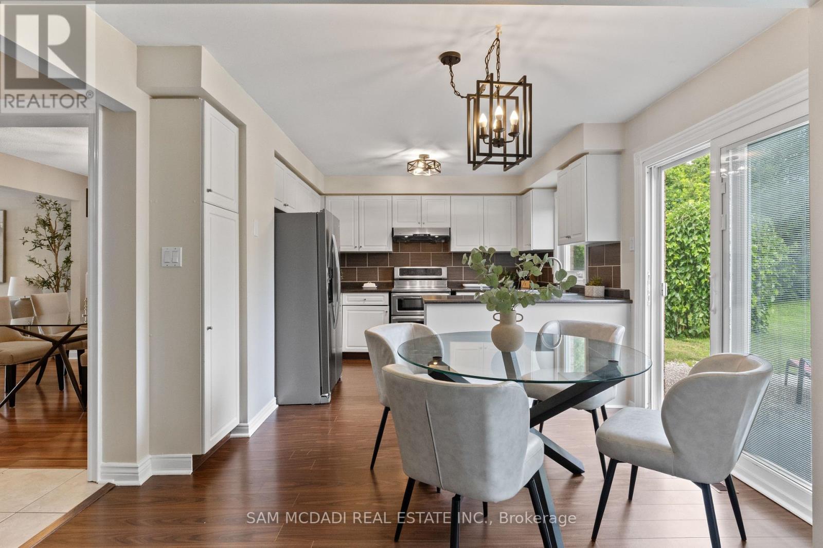 470 ABERFOYLE COURT - 17