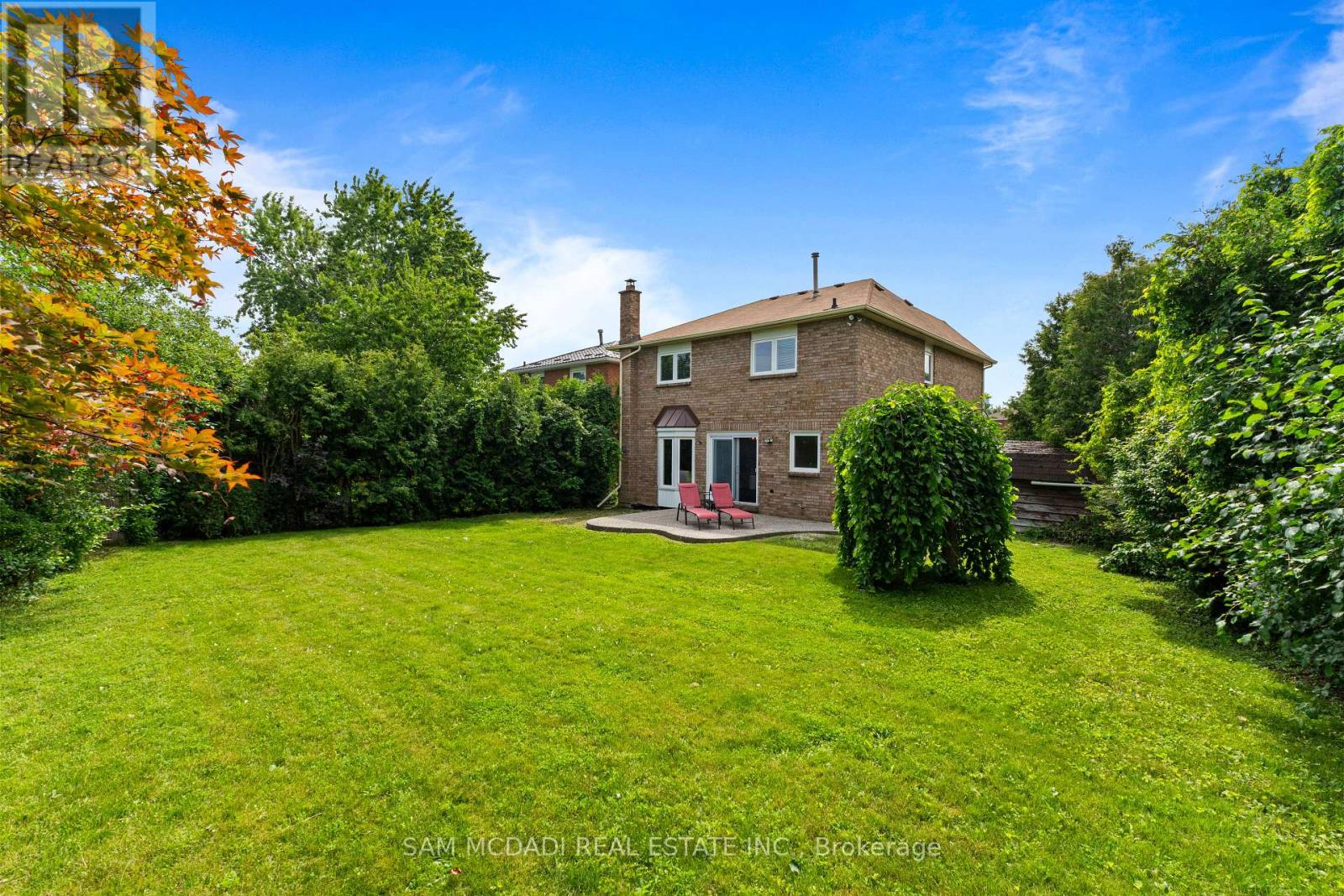 470 ABERFOYLE COURT - 3