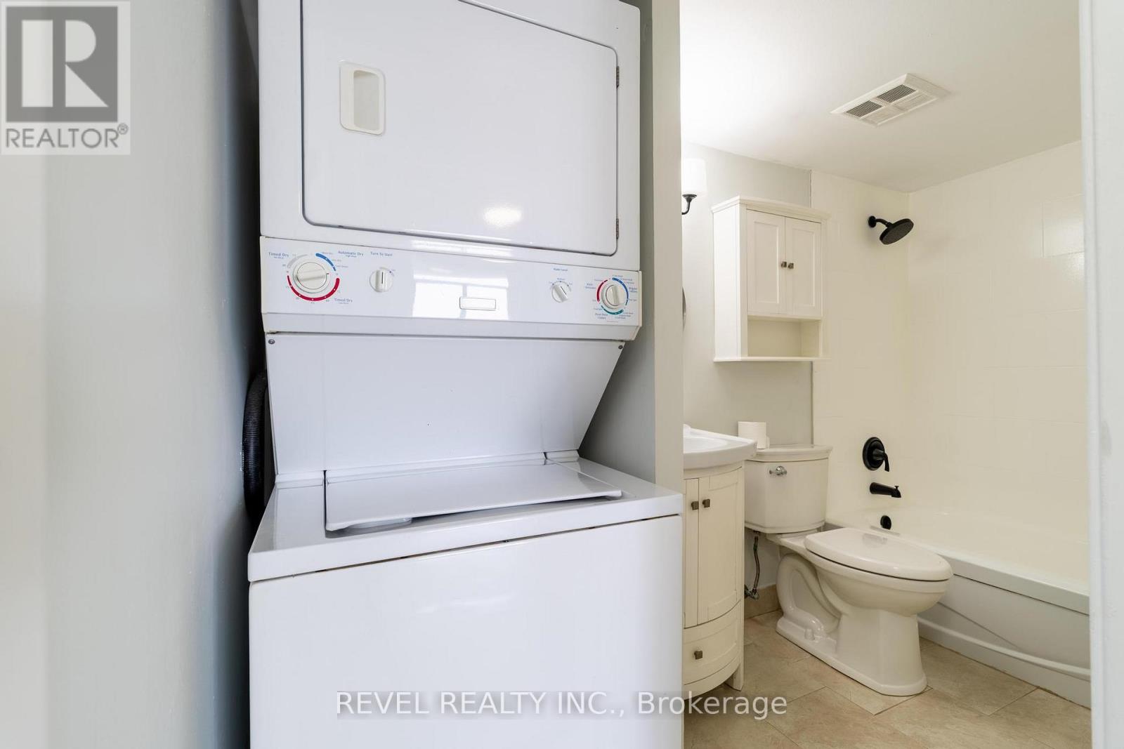 #306 3559 EGLINTON AVENUE W - 23