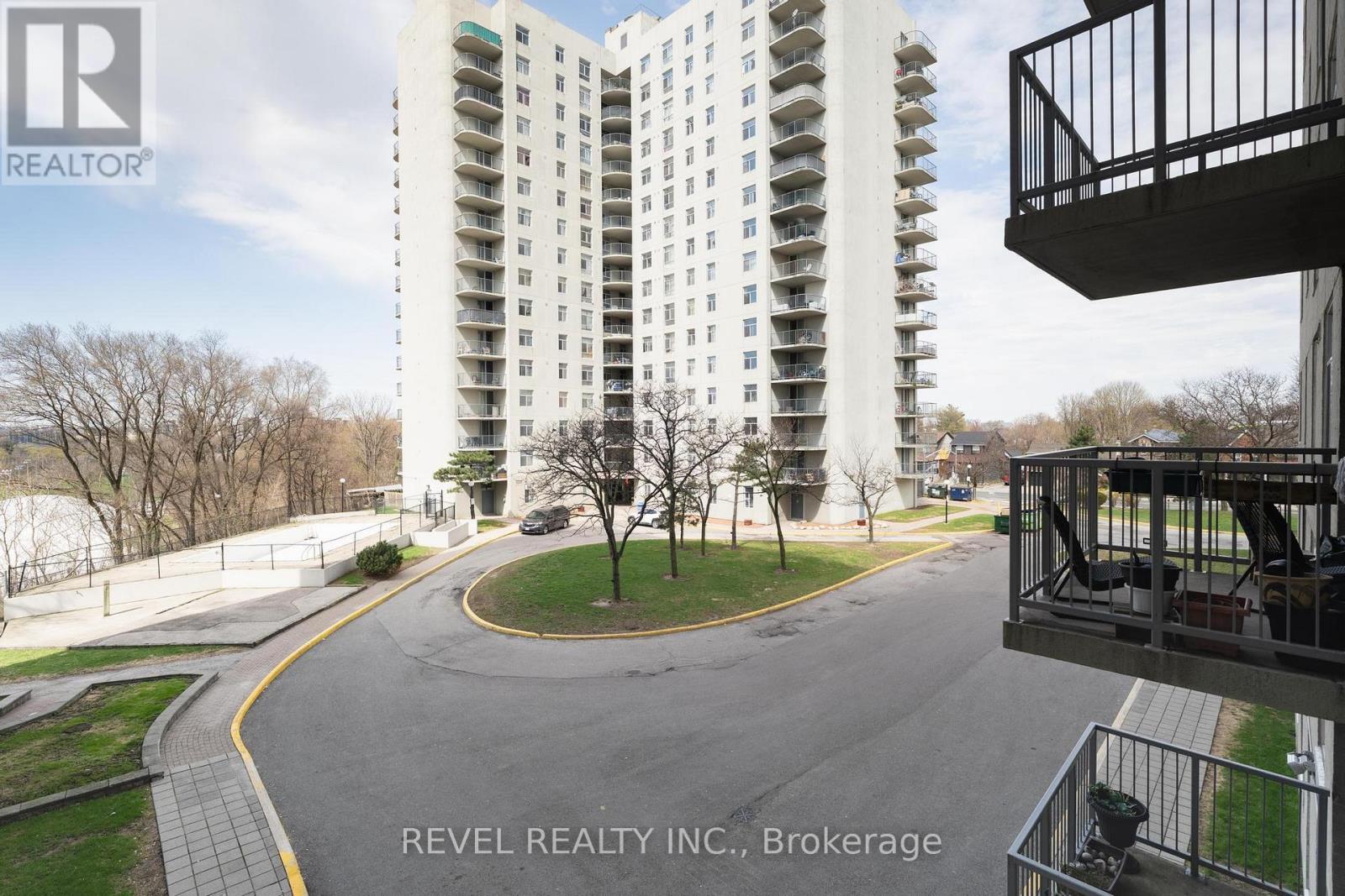 #306 3559 EGLINTON AVENUE W - 30