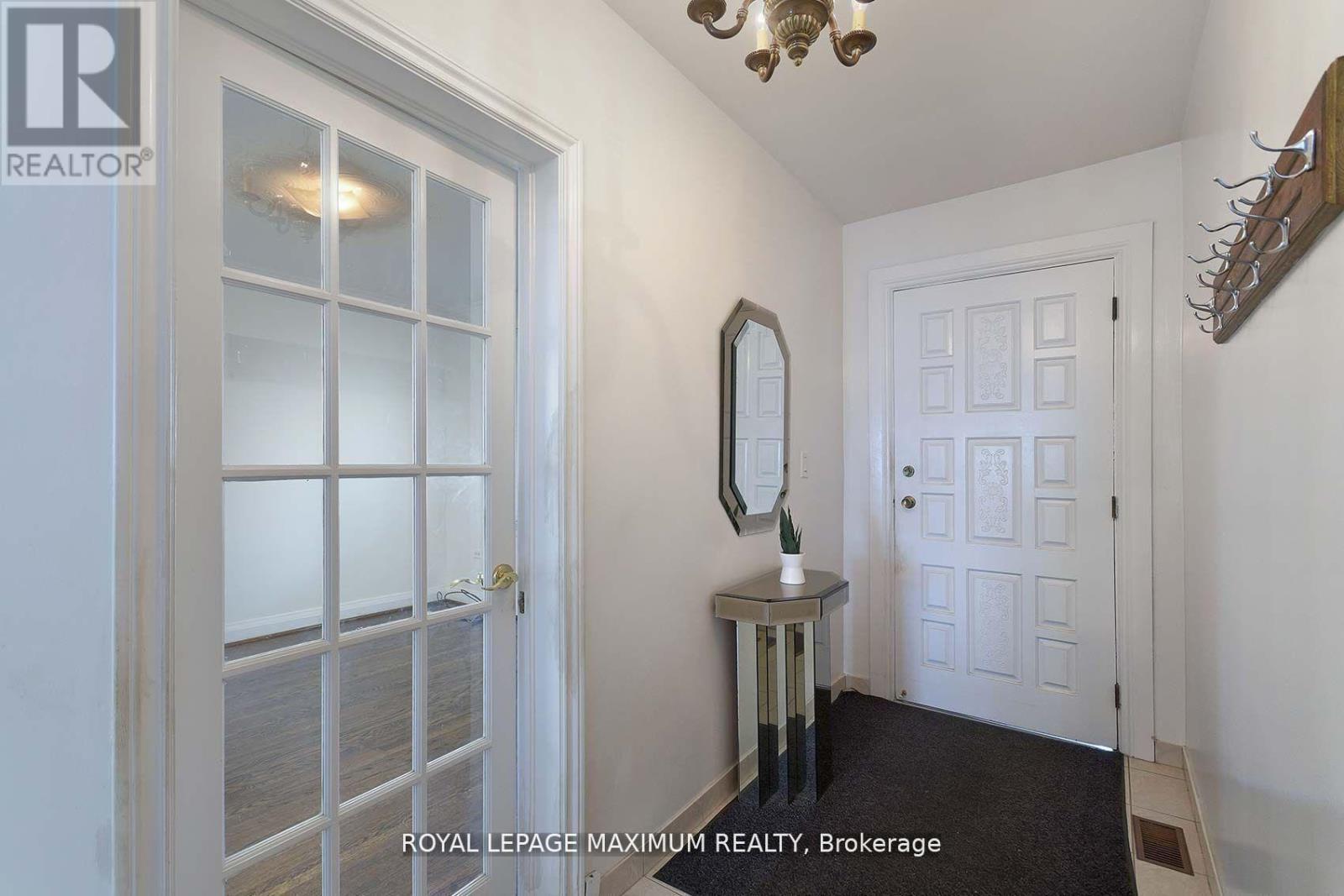 245 BELGRAVIA AVENUE - Image 9