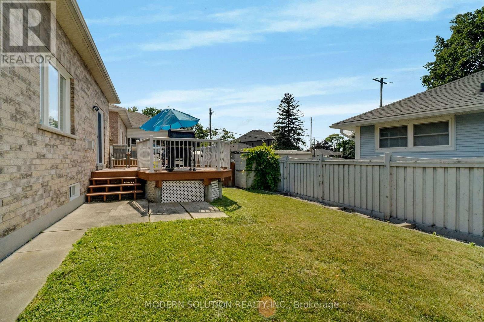 53 ELLWOOD DRIVE W - 45