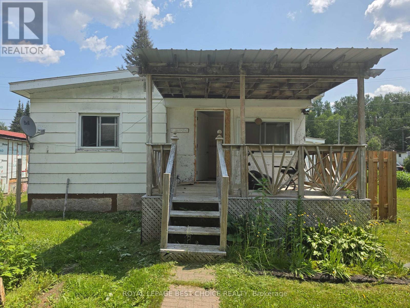 20 GOWARD AVENUE - 29