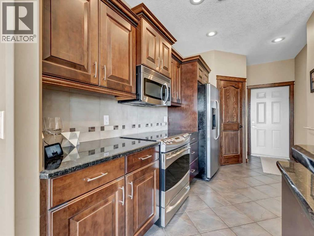 16 Palisades Mews NE - 12