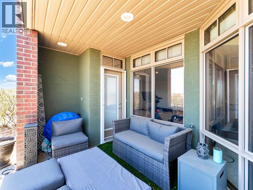 16 Palisades Mews NE - 36