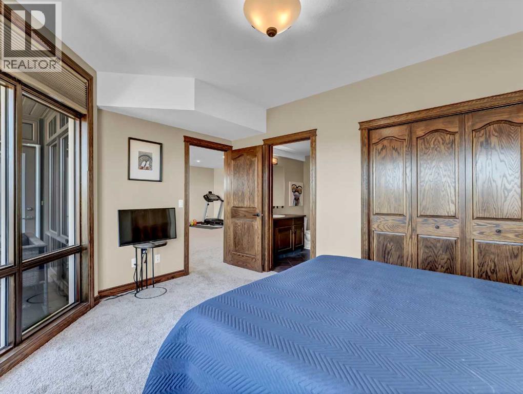 16 Palisades Mews NE - 28