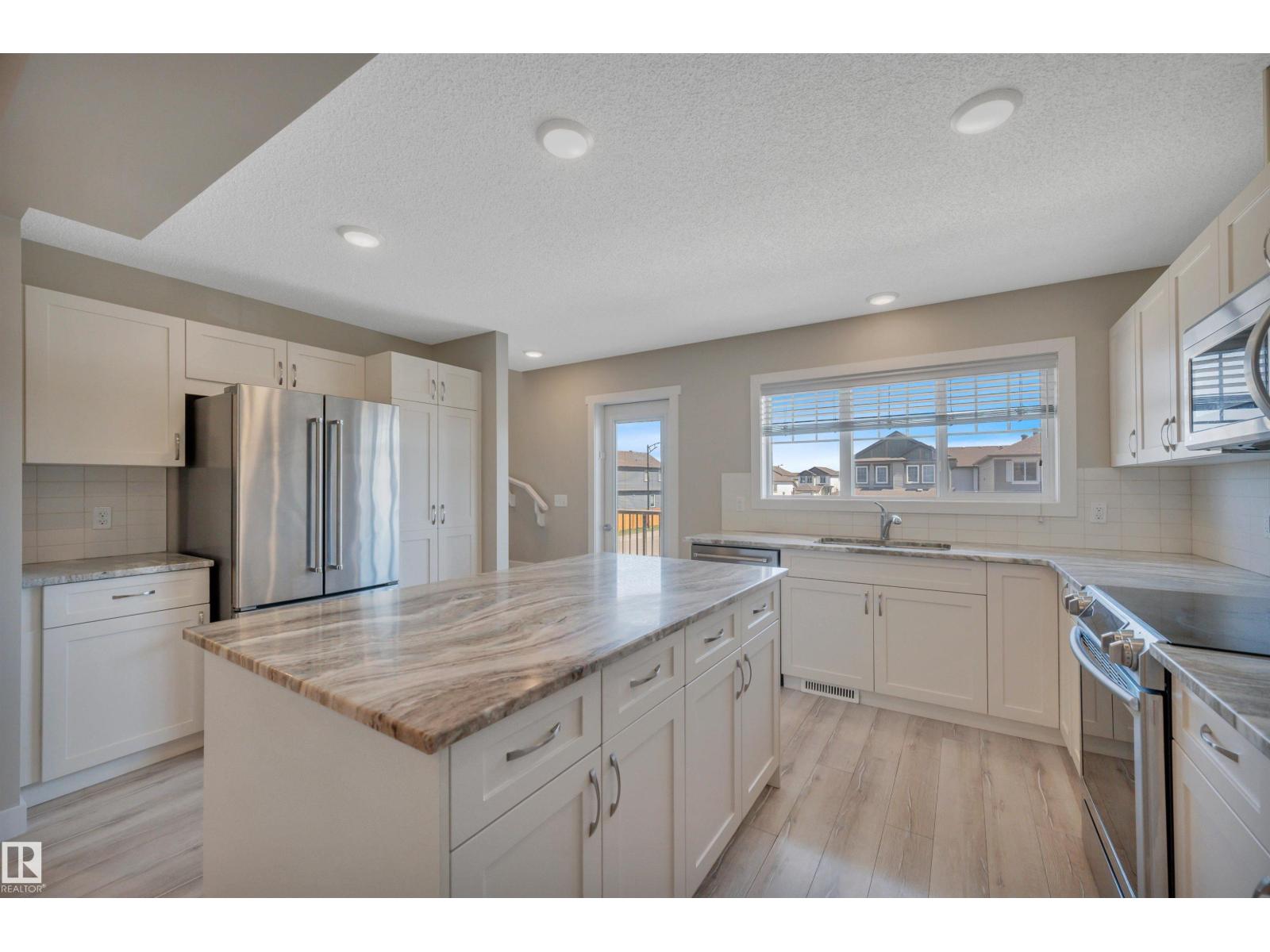 #8 1530 TAMARACK BV NW - 13