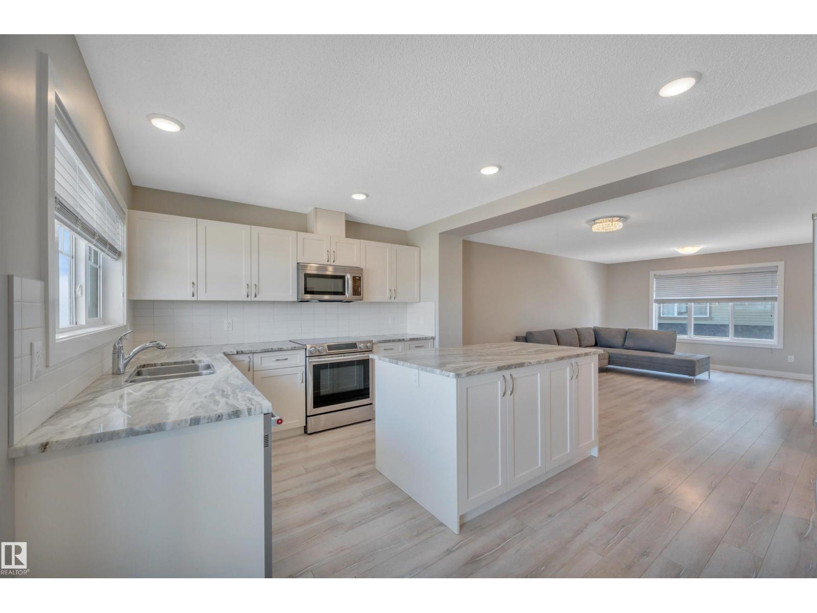 #8 1530 TAMARACK BV NW - 14