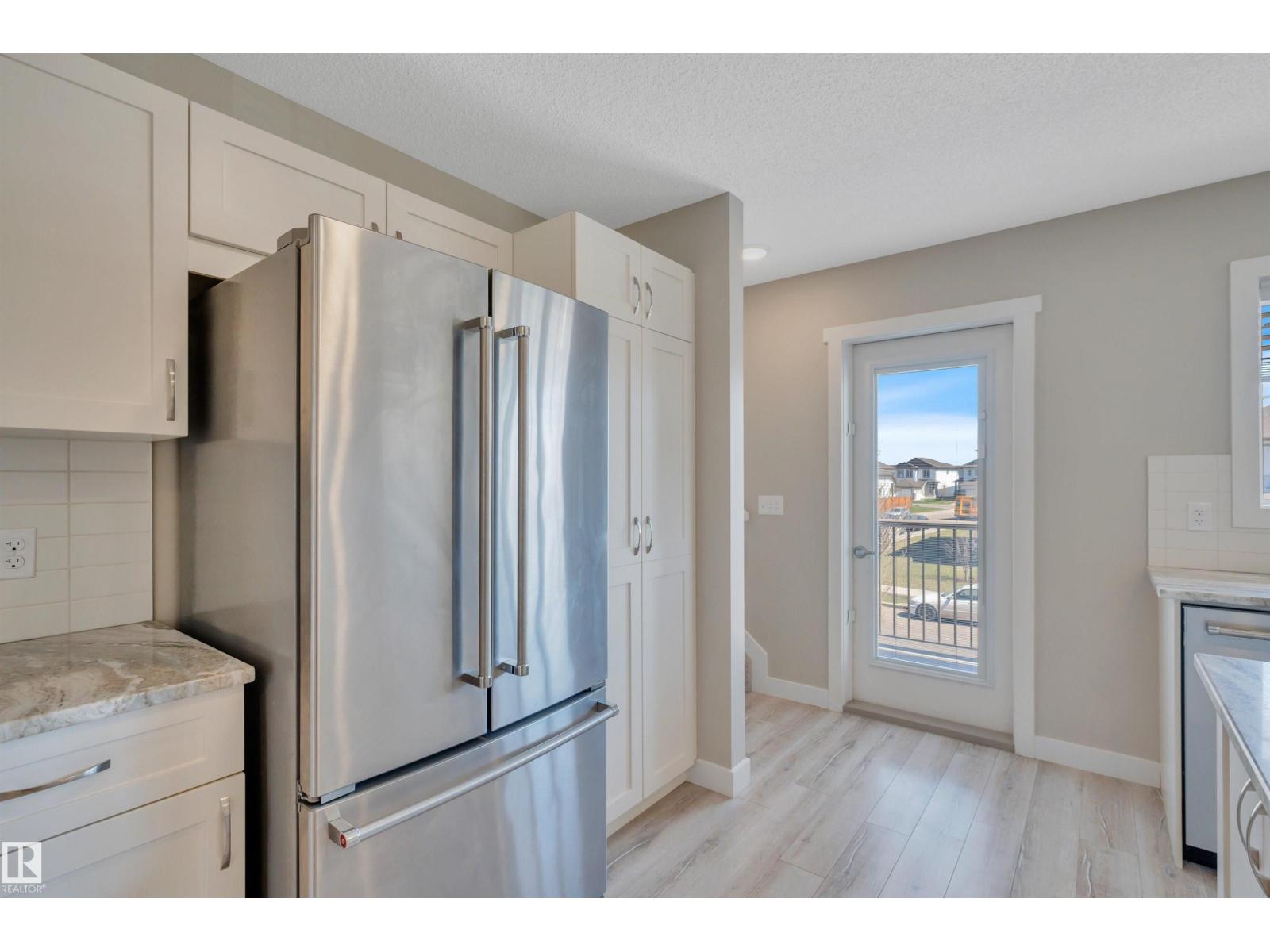 #8 1530 TAMARACK BV NW - 17