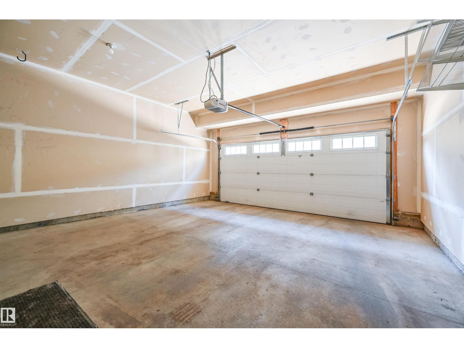 #8 1530 TAMARACK BV NW - 36