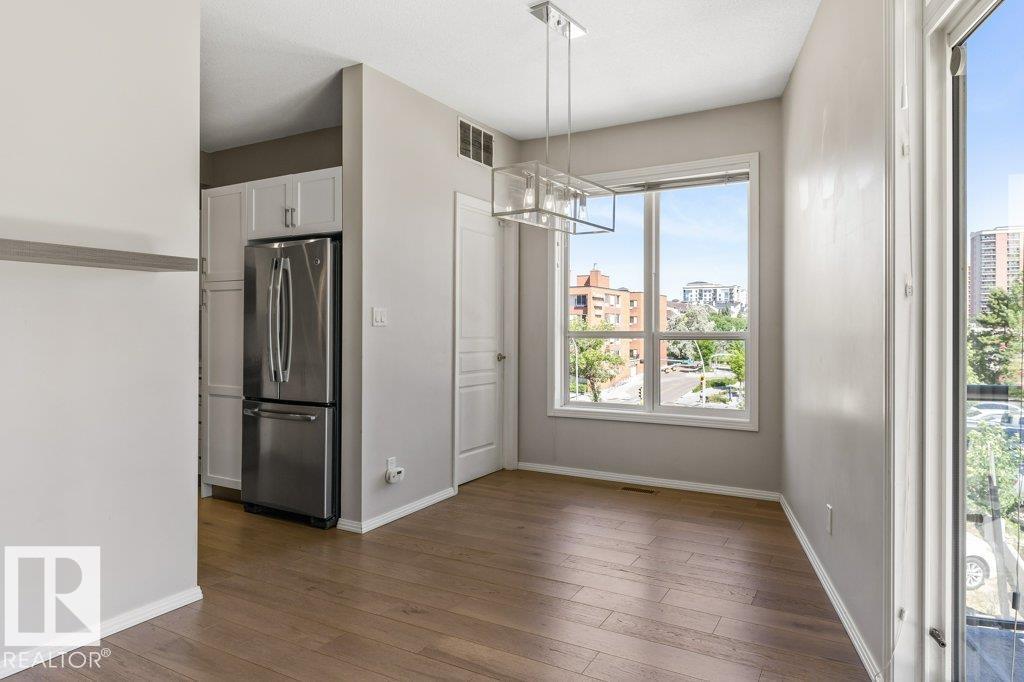 #202 10033 110 ST NW - 10
