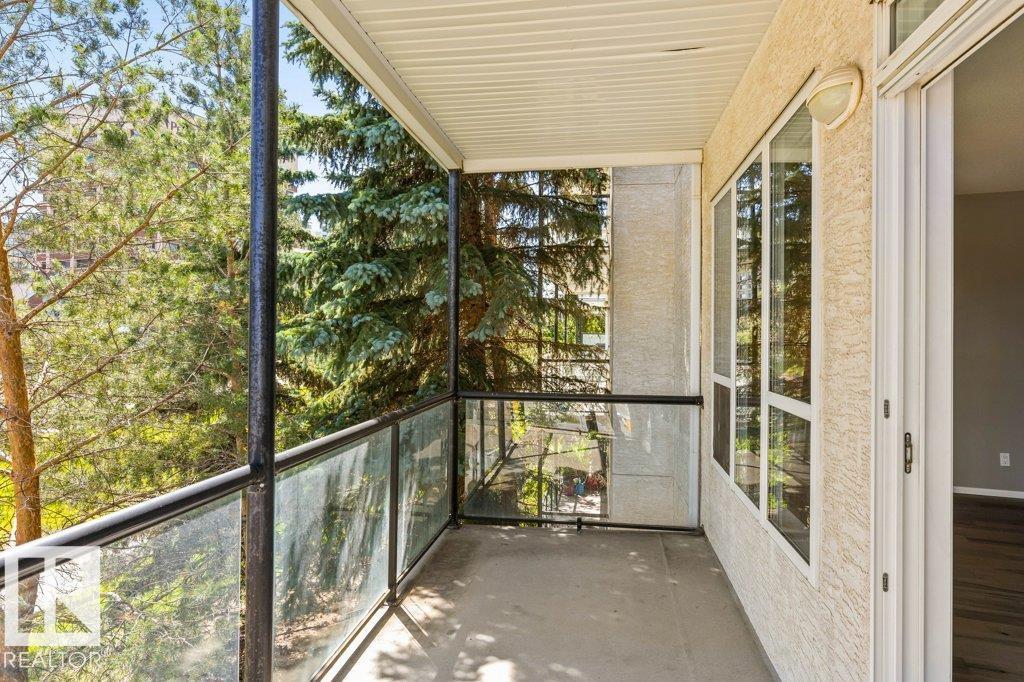 #202 10033 110 ST NW - 27